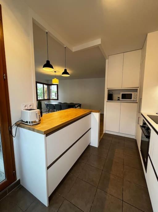 סן-דני Appartement Porte De Paris / Stade De France מראה חיצוני תמונה